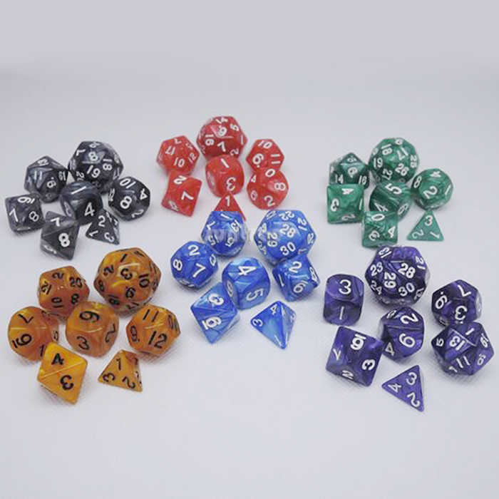 custom dice set -15