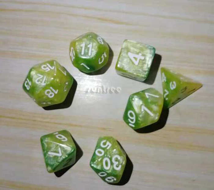 custom dice set -19